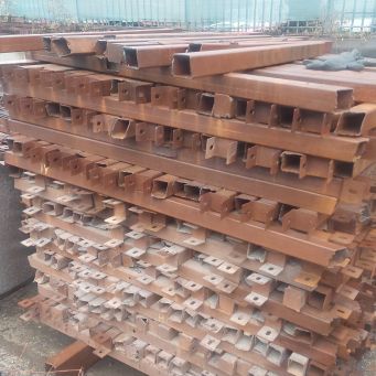 Профильная труба 50 мм, длина 1 метр, Владивосток