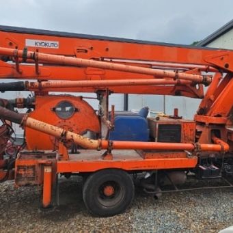 Бетононасос Исудзу Форвард 98 г. в, Киокута 18 м, Владивосток