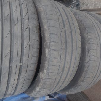 Bridgestone Turanza 225/40R18  износ 5%, Владивосток