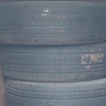 Шины б/у 225/60R18, Владивосток