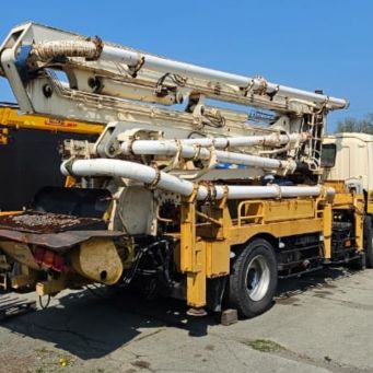 Бетононасос Исудзу Гига 98 г. в, Киокута 26 м, Владивосток